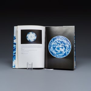 An extensive collection of 47 Marchant exhibition catalogues — photo 20