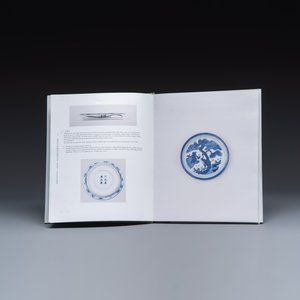 An extensive collection of 47 Marchant exhibition catalogues — photo 65