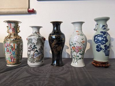 An extensive collection of varied Chinese porcelain wares, 19/20th C. — photo 1
