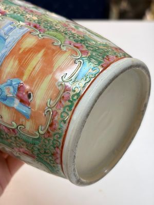 An extensive group of 23 Chinese Canton famille rose wares, 19th C. — 照片 18