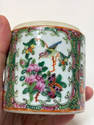 An extensive group of 23 Chinese Canton famille rose wares, 19th C. — 照片 55