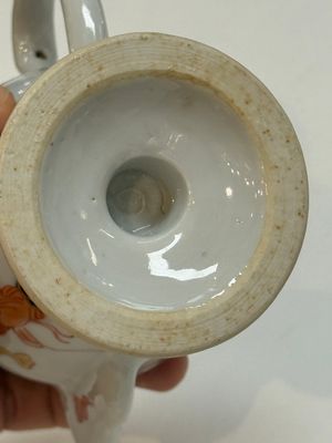 An extraordinary Chinese Imari-style oil lamp and cover, Kangxi/Yongzheng — photo 12