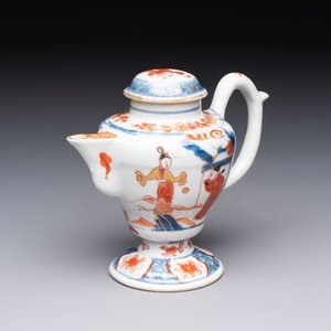 An extraordinary Chinese Imari-style oil lamp and cover, Kangxi/Yongzheng — photo 1