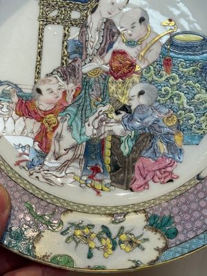 An extremely fine pair of Chinese famille rose ruby-back eggshell plates with a lady and playing boys, Yongzheng — photo 35