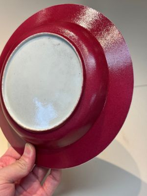 An extremely fine pair of Chinese famille rose ruby-back eggshell plates with a lady and playing boys, Yongzheng — photo 44