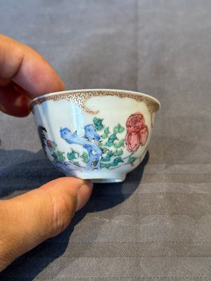 An extremely rare and early Chinese famille rose semi-eggshell 'rooster' cup, Baiyun Shanren 白雲山人 seal mark, Yongzheng — 照片 5