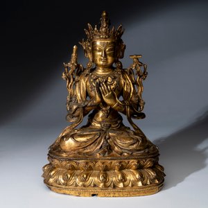 An extremely rare and fine Chinese gilt-bronze Buddha, inscribed 大明正統己未金川比丘昌靜捐資命工造, Zhengtong mark and of the period, dated 1439 — photo 3