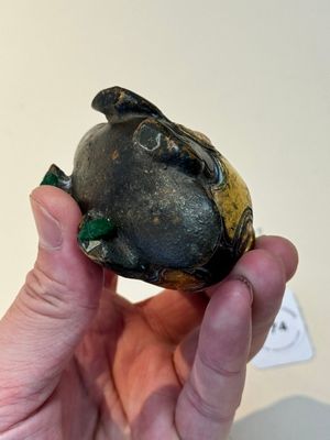 An extremely rare and fine Chinese gilt-bronze tortoise-form water dropper and cover, Song — photo 11