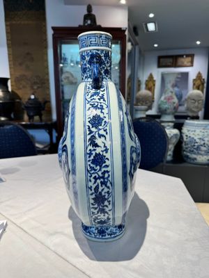 An extremely rare Chinese blue and white 'Bajixiang' moonflask, Yongzheng mark and of the period — photo 15