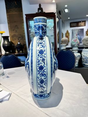 An extremely rare Chinese blue and white 'Bajixiang' moonflask, Yongzheng mark and of the period — photo 16