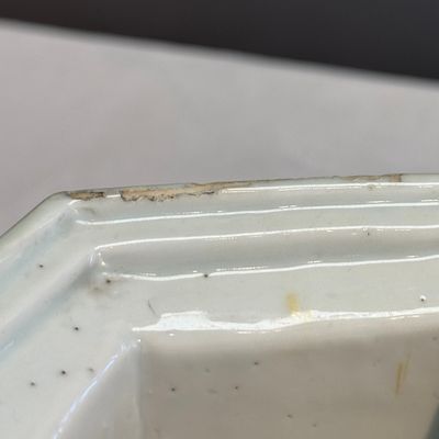 An extremely rare Chinese blue and white hexagonal salt — 照片 16