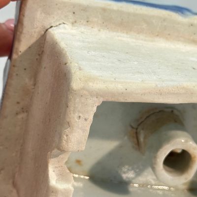 An extremely rare Chinese blue and white ko-sometsuke 'Cat' incense burner — photo 15