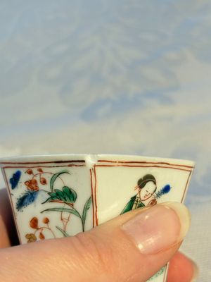 An extremely rare Chinese famille verte 'G' marked octagonal cup and saucer, Kangxi — photo 10