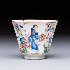 An extremely rare Chinese famille verte 'G' marked octagonal cup and saucer, Kangxi — photo 5