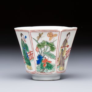 An extremely rare Chinese famille verte 'G' marked octagonal cup and saucer, Kangxi — photo 8