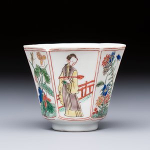 An extremely rare Chinese famille verte 'G' marked octagonal cup and saucer, Kangxi — photo 9