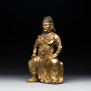 An extremely rare Chinese gilt bronze figure of Guandi, Ming — foto 9