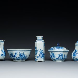 An extremely rare Dutch Delft blue and white five-piece tea service, 18th C. — photo 6