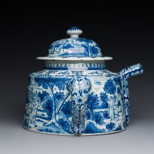 An extremely rare Dutch Delft blue and white posset pot, early 18th C. — 照片 6