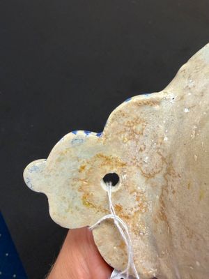 An extremely rare maiolica porringer with the portrait of a queen or goddess — photo 10
