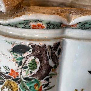 An imperial Chinese famille verte cinquefoil jardinière, Kangxi mark and of the period — 照片 46