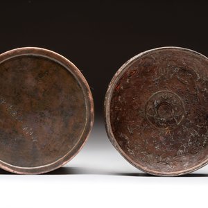 An imperial Vietnamese gold and silver-inlaid cylindrical tea box and cover, Hợp kim gồm ba lượng chín phân vàng bảy phân đồng  mark, 18/19th C. — photo 7