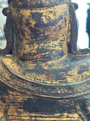 An important and large Chinese gilt bronze Buddha on a lotus throne, Ming — photo 15