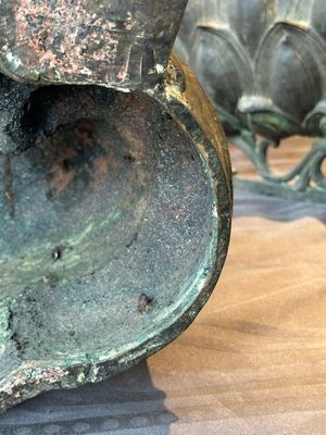An important and large Chinese gilt bronze Buddha on a lotus throne, Ming — photo 21