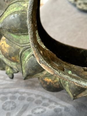 An important and large Chinese gilt bronze Buddha on a lotus throne, Ming — photo 26