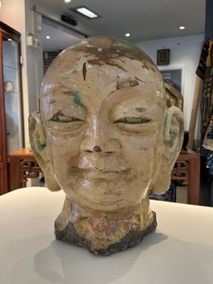 An imposing Chinese sancai glazed stoneware head of a monk, Yuan/Ming — 照片 2