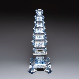 An impressive blue and white Dutch Delft seven-part tulip vase, 19th C. — photo 4