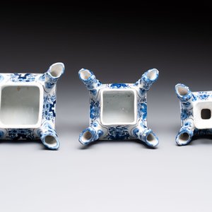 An impressive blue and white Dutch Delft seven-part tulip vase, 19th C. — photo 8