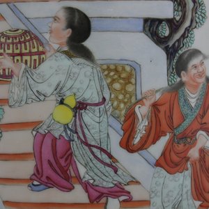 An impressive Chinese porcelain famille rose rouleau vase, Republic, 20th C. — 照片 8