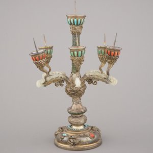 An impressive Chinese silver and jade candlestick, with turquoise and coral insets, 19th C. — 照片 12