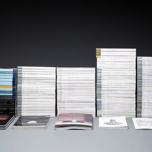 An impressive collection of 148 auction catalogues on Asian arts from Sotheby's, 1993-2020 — photo 1