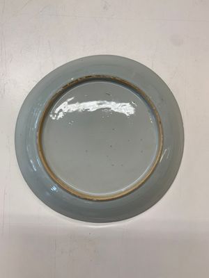 An impressive collection of 25 Chinese blue and white 'landscape' plates, Qianlong — photo 34