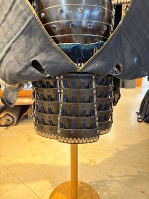 An impressive Japanese samurai armor, Edo, 18th C. — photo 23