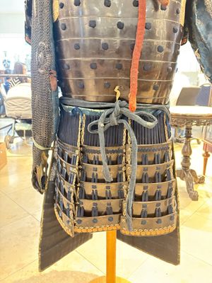 An impressive Japanese samurai armor, Edo, 18th C. — photo 34