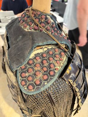 An impressive Japanese samurai armor, Edo, 18th C. — photo 47
