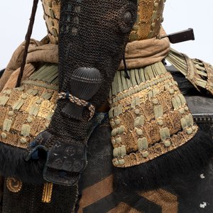 An impressive Japanese samurai armor, the helmet signed Saotome Iyenari 早乙女家成, Edo, 17/18th C. — photo 28