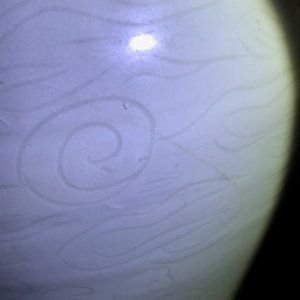An incised Chinese celadon-glazed Swatow vase, Ming — 照片 10