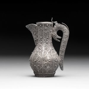 An Indo-Persian silver filigree tray and ewer, 19th C. — photo 5