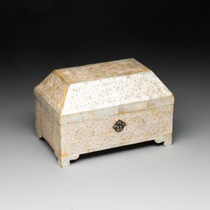 An Indo-Portuguese mother-of-pearl casket, Gujarat, 18th C. — photo 1