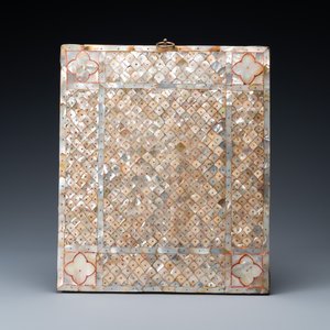 An Indo-Portuguese mother-of-pearl oratory, Gujarat, India, 17/18th C. — 照片 3