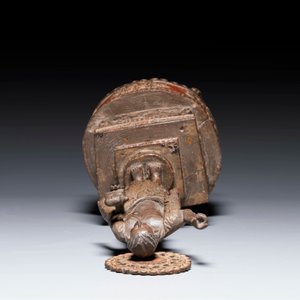 An Indo-Portuguese wooden sculpture of John the Baptist with a lamb, dated 1704 — 照片 5