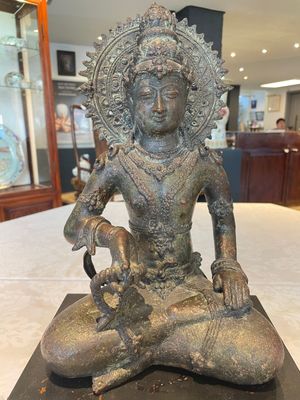 An Indonesian bronze sculpture of Bodhisattva, Majapahit, East Java, 14th C. — photo 1
