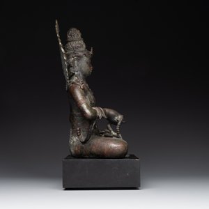 An Indonesian bronze sculpture of Bodhisattva, Majapahit, East Java, 14th C. — photo 5