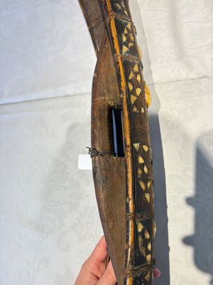 An Indonesian Salawaku shield, Halmahera, Maluku Islands, 19th C. — 照片 8