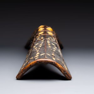 An Indonesian Salawaku shield, Halmahera, Maluku Islands, 19th C. — 照片 5
