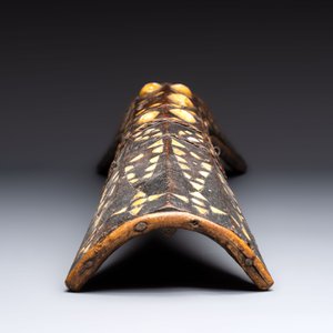 An Indonesian Salawaku shield, Halmahera, Maluku Islands, 19th C. — 照片 6